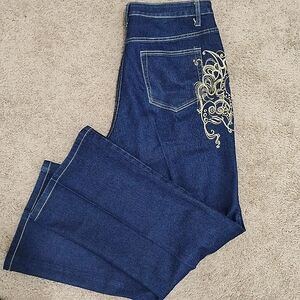 Y2k 90's Crest Flared Jeans with Gold Embroidery 17/18 Plus Size VSCO High Rise